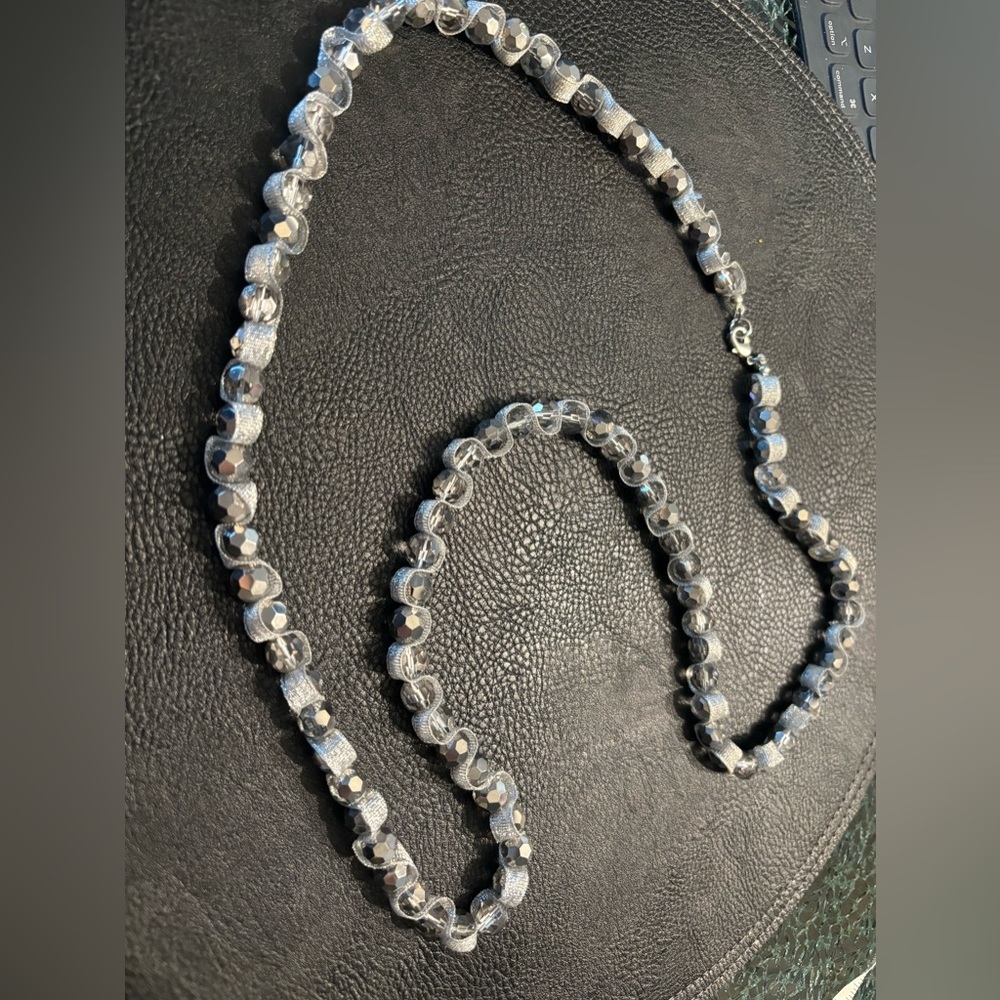 Silver ribbon and beaded necklace. Aprox 38”